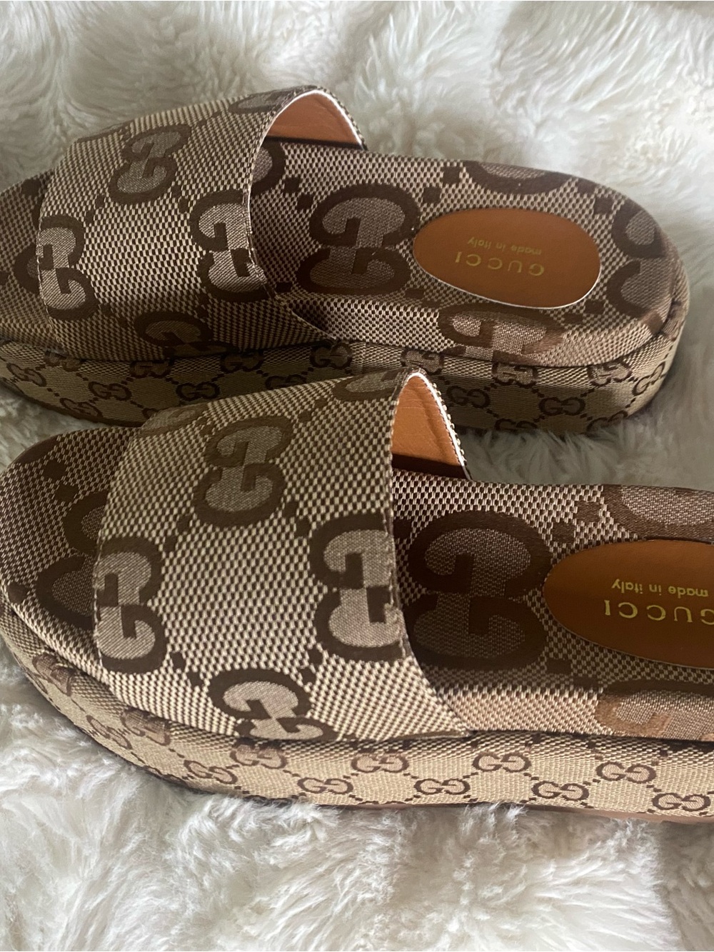 Gucci Brown Beige GG Canvas Platform Slide Sandals - Picture 4 of 4